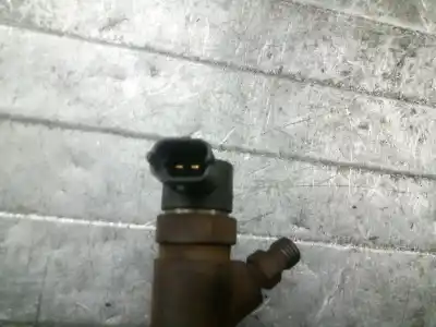 Peça sobressalente para automóvel em segunda mão injetor por fiat linea (110) 1.3 16v jtd cat referências oem iam 0445110183  