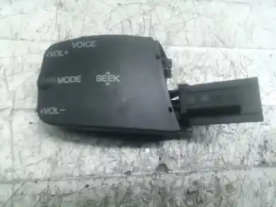 Peça sobressalente para automóvel em segunda mão COMANDOS DO VOLANTE por FORD FOCUS LIM. (CB4)  Referências OEM IAM 758709  