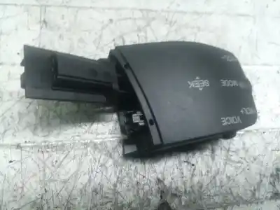 Peça sobressalente para automóvel em segunda mão comandos do volante por ford focus lim. (cb4) 1.6 tdci cat referências oem iam 758709  