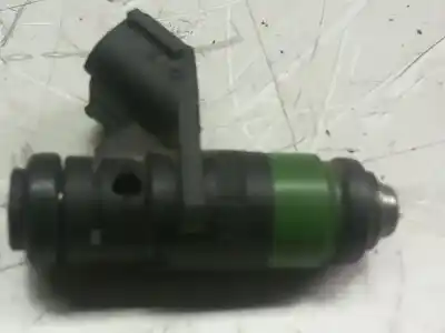 Автозапчастина б/у ИНЖЕКТОР для VOLKSWAGEN POLO (9N1)  Посилання на OEM IAM 03E906031  3115C01366
