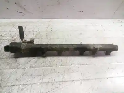 Peça sobressalente para automóvel em segunda mão régua / rampa de injetores por bmw serie 3 compact (e46) 320td referências oem iam 7787164  0445214030