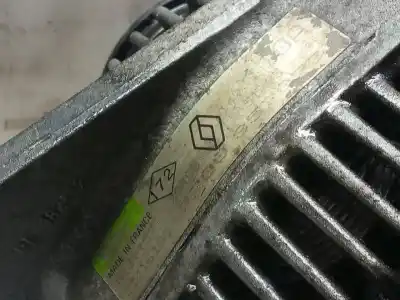 Pezzo di ricambio per auto di seconda mano alternatore per citroen saxo motor 1.4 ltr. - 55 kw riferimenti oem iam 7700857073  