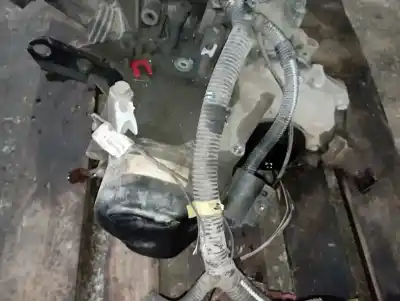 Автозапчасти б/у коробка передач за renault clio ii fase i (b/cbo) 1.2 16v alize 75 cv / 55 kw ссылки oem iam jb1513  