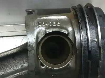Second-hand car spare part piston for bmw x3 (e83) 2.0 turbodiesel cat oem iam references 0840bb  