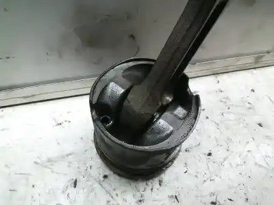 Second-hand car spare part piston for bmw x3 (e83) 2.0 turbodiesel cat oem iam references 0840bb  