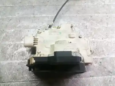 Second-hand car spare part left front door lock for audi a4 avant (8e) 2.0 tdi oem iam references 8e2837015aa  