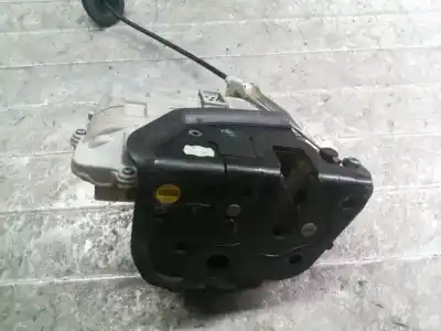 Second-hand car spare part left front door lock for audi a4 avant (8e) 2.0 tdi oem iam references 8e2837015aa  