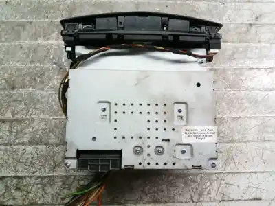 Gebrauchtes Autoersatzteil audiosystem / radio-cd zum mercedes-benz clase c (w204) berlina c 180 kompressor blueefficiency (204.044) oem-iam-referenzen a2049069801  a2049061600