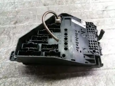 Second-hand car spare part FUSE BOX UNIT for LAND ROVER FREELANDER (LN)  OEM IAM references YQE000380  
