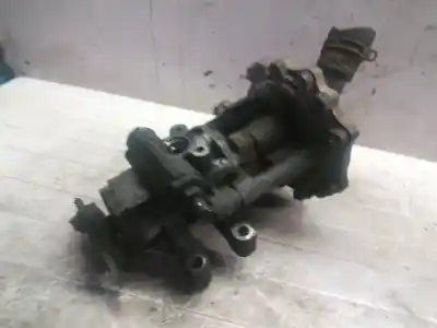 İkinci el araba yedek parçası DIREKSIYON POMPASI için FORD TRANSIT COMBI ´06  OEM IAM referansları 6C113A674AB  