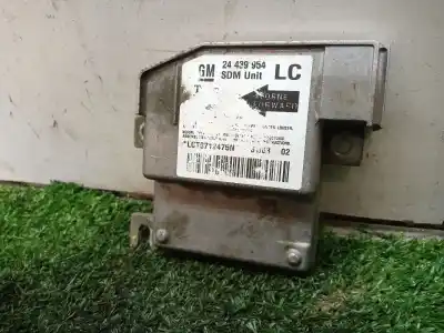 Second-hand car spare part airbag control unit for opel corsa c sri oem iam references 24439954 24439954 24439954