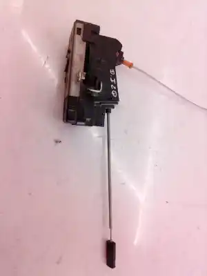 Peça sobressalente para automóvel em segunda mão fechadura da porta dianteira esquerda por opel meriva enjoy referências oem iam 13203899