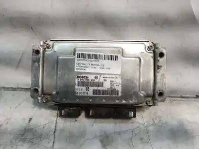 Pezzo di ricambio per auto di seconda mano centralina motore per citroen saxo 1.1 seduction riferimenti oem iam 9637838780