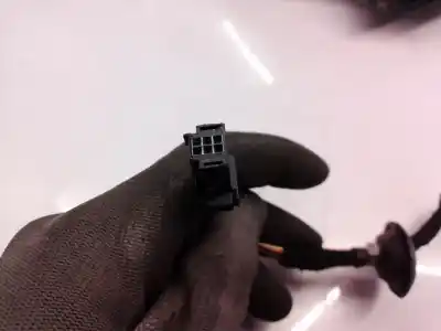 Peça sobressalente para automóvel em segunda mão espelho retrovisor esquerdo por peugeot 5008 active referências oem iam   