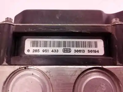 Peça sobressalente para automóvel em segunda mão abs por peugeot 5008 active referências oem iam 0265951433 0265951433 0265951433