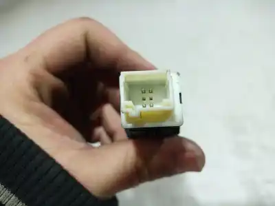 Second-hand car spare part switch for citroen c4 picasso millenium oem iam references 96553140xt 96553140 96553140xt