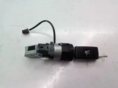 Pièce détachée automobile d'occasion commutateur d'allumage pour peugeot 5008 active références oem iam 36410600