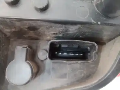 Second-hand car spare part left tailgate light for renault clio iii confort dynamique oem iam references 89035079 89035079 89035079