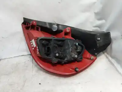 Second-hand car spare part left tailgate light for renault clio iii confort dynamique oem iam references 89035079 89035079 89035079