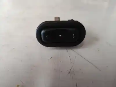 Second-hand car spare part right front power window switch for opel corsa c sri oem iam references 13363162