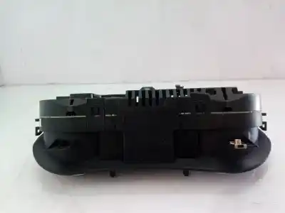 Pièce détachée automobile d'occasion compteur de vitesse tableau de bord pour audi a2 (8z) 1.4 références oem iam 8z0920900n 81117994 8z0920900
