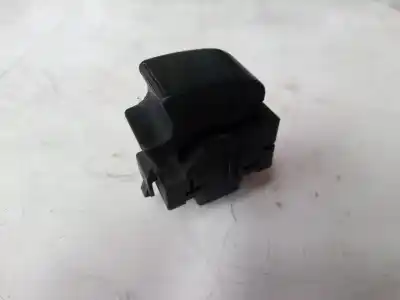 Peça sobressalente para automóvel em segunda mão botão / interruptor elevador vidro dianteiro direito por toyota corolla (_e12_) 1.4 d (nde120_) referências oem iam 84810