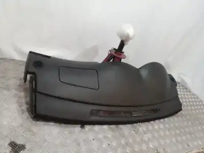 Peça sobressalente para automóvel em segunda mão tablier por toyota corolla (_e12_) 1.4 d (nde120_) referências oem iam 5530212030b0 5530212030b0 5530212030b0