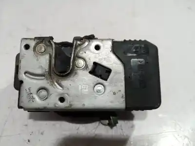 Second-hand car spare part front right door lock for opel combo cargo oem iam references 24434885 24434885 24434885