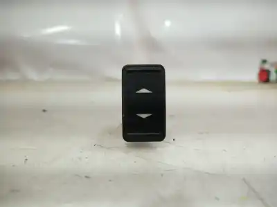 Автозапчасти б/у выключатель переднего правого окна за ford focus berlina (cap) ambiente (d) ссылки oem iam 6m2t14529da