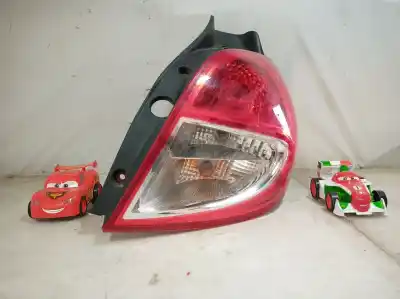 Peça sobressalente para automóvel em segunda mão farolim traseiro direito por renault clio iii exception referências oem iam 8200886946