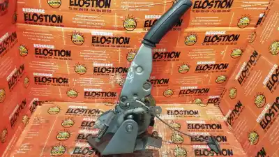 Pièce détachée automobile d'occasion levier de frein a main pour peugeot 407 st confort pack références oem iam 965898737700