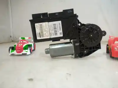 Peça sobressalente para automóvel em segunda mão MOTOR ELEVADOR VIDRO DIANTEIRO ESQUERDO por AUDI A8 (4E2)  Referências OEM IAM 4E1959801D 4E1959801 4E1959801D