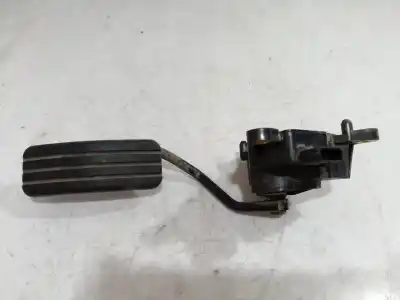 Second-hand car spare part ACCELERATOR PEDAL for RENAULT MEGANE II BERLINA 3P  OEM IAM references 8200153268 8200153268 8200153268