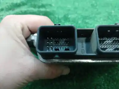 Second-hand car spare part ecu engine control for renault clio iii exception oem iam references 215854126b 8200504593 215854126b