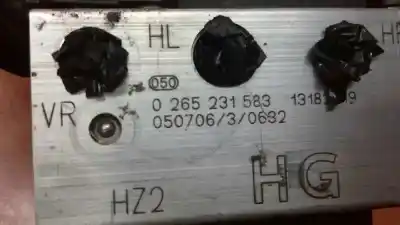 Peça sobressalente para automóvel em segunda mão abs por opel combo familiar referências oem iam 0265231583  