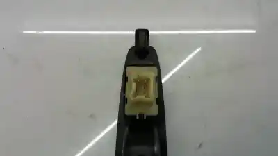 Second-hand car spare part rear right power window switch for renault captur helly hansen oem iam references   