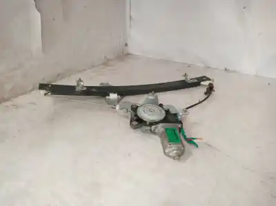 Pièce détachée automobile d'occasion léve glace arrière gauche pour ssangyong rexton 270 xdi limited références oem iam 8810008001 8810008001 8810008001