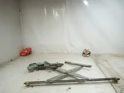 Pièce détachée automobile d'occasion léve glace avant gauche pour daewoo kalos 1.4 se références oem iam 96541737