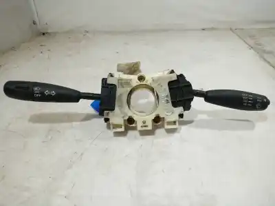 Peça sobressalente para automóvel em segunda mão comandos de alavanca por nissan note (e11e) acenta referências oem iam 