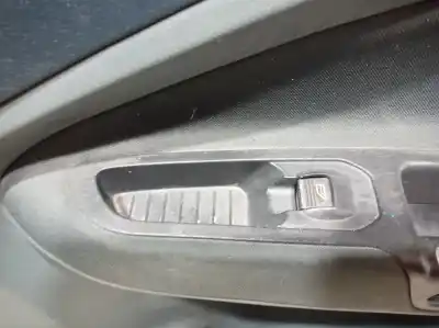 Second-hand car spare part right front door trim for ford c-max edition oem iam references   
