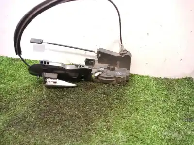 Автозапчастина б/у замок передніх дверей лівий для opel corsa c sri посилання на oem iam 13154792 13154791 13154791