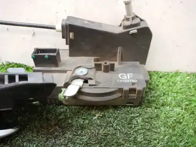 Автозапчастина б/у замок передніх дверей лівий для opel corsa c sri посилання на oem iam 13154792 13154791 13154791