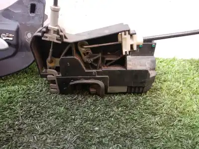 Автозапчастина б/у замок передніх дверей лівий для opel corsa c sri посилання на oem iam 13154792 13154791 13154791