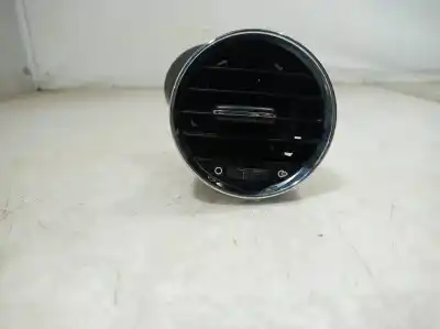 Pièce détachée automobile d'occasion grille d'aération pour peugeot 5008 active références oem iam y05201