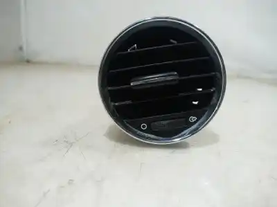 Pièce détachée automobile d'occasion grille d'aération pour peugeot 5008 active références oem iam y05201
