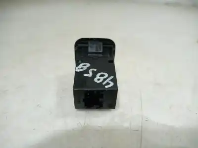 Second-hand car spare part switch for audi a3 sportback (8p) 1.9 tdi oem iam references   