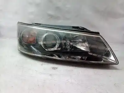 Peça sobressalente para automóvel em segunda mão farol / farolim direito por hyundai sonata (nf) 2.0 crdi comfort ii referências oem iam 
