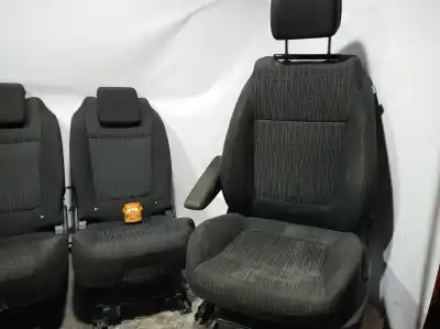 Pièce détachée automobile d'occasion jeu de siège intérieur complet pour peugeot 5008 active références oem iam 