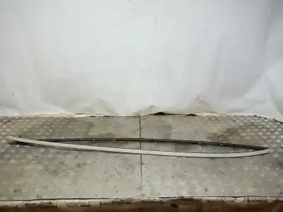 Peça sobressalente para automóvel em segunda mão moldagem por bmw serie 1 berlina (e81/e87) 2.0 turbodiesel cat referências oem iam 