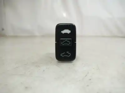 Peça sobressalente para automóvel em segunda mão trocar por honda cr-v (rd8) es referências oem iam m19833